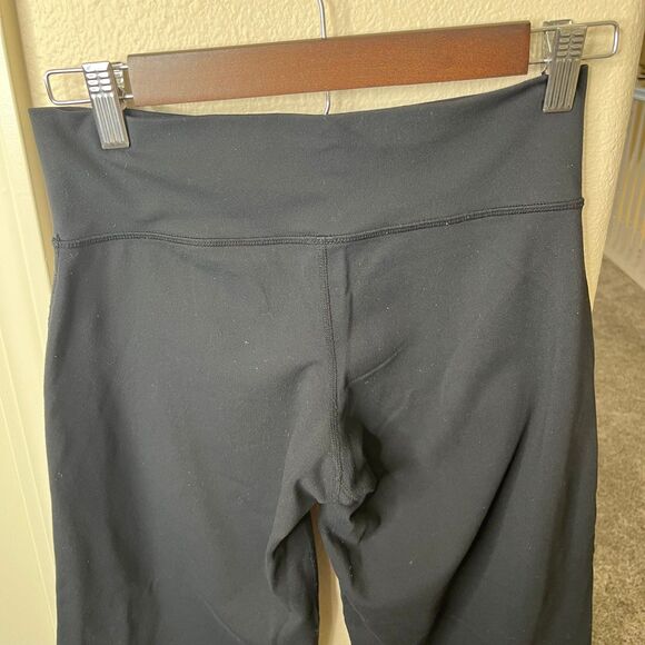 Lululemon Womens Bundle Size 6 Cropped  Pants-Black #389 - Picture 12 of 12